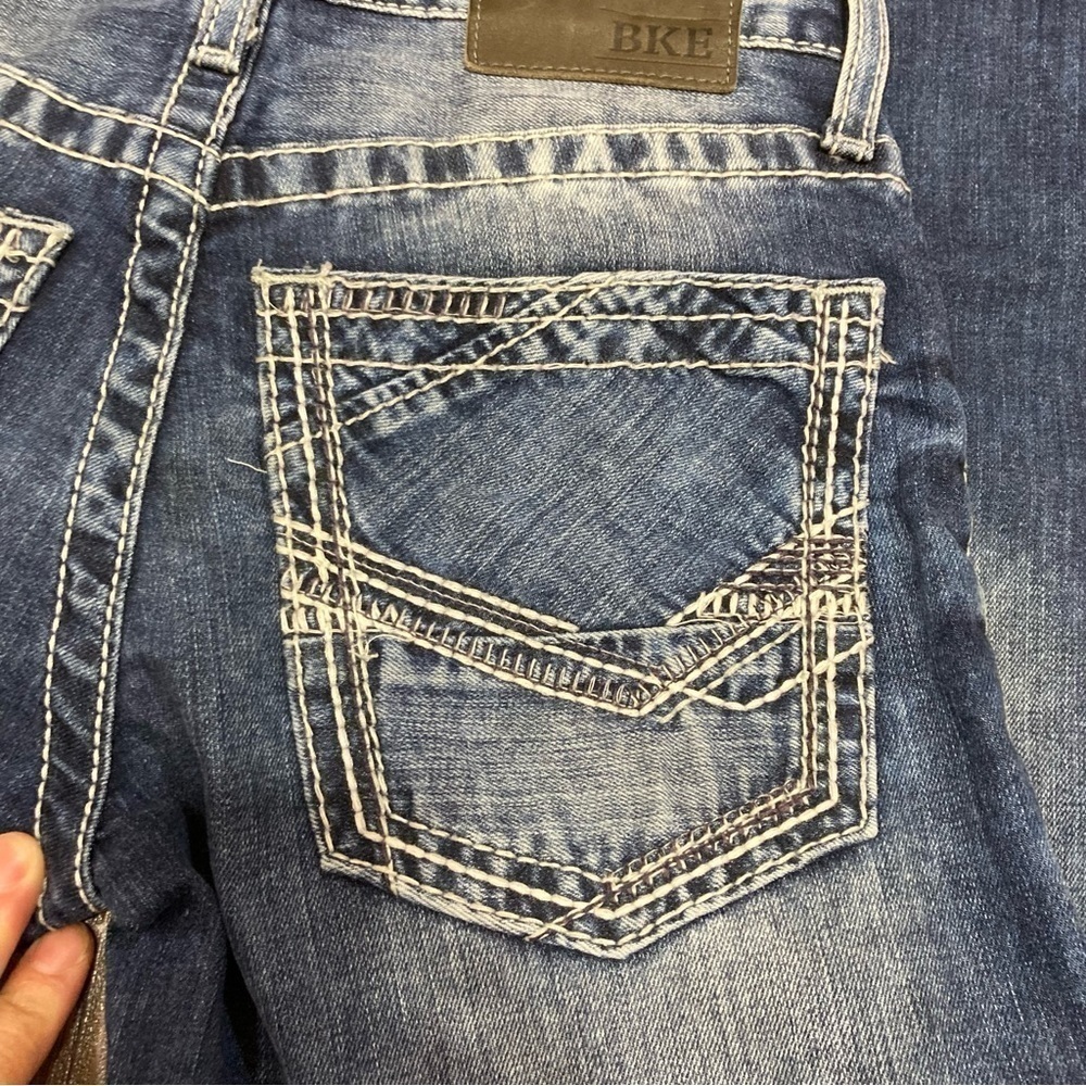 BKE DENIM “Aiden” boot leg jeans Size 25R *bbq stain on left leg EUC - Picture 9 of 16